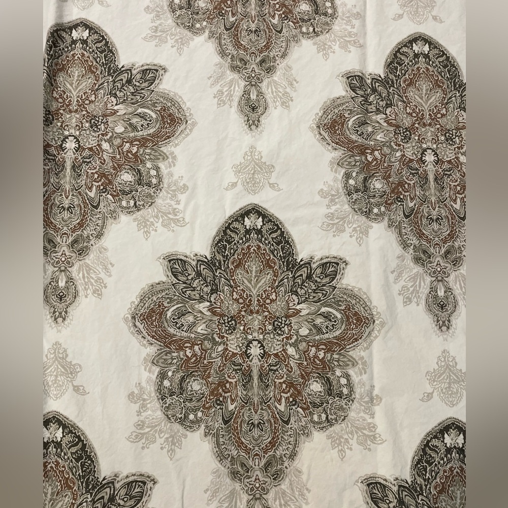 Pottery Barn Serrano Medallion Paisley Full/Queen Duvet Cover 100% Cotton